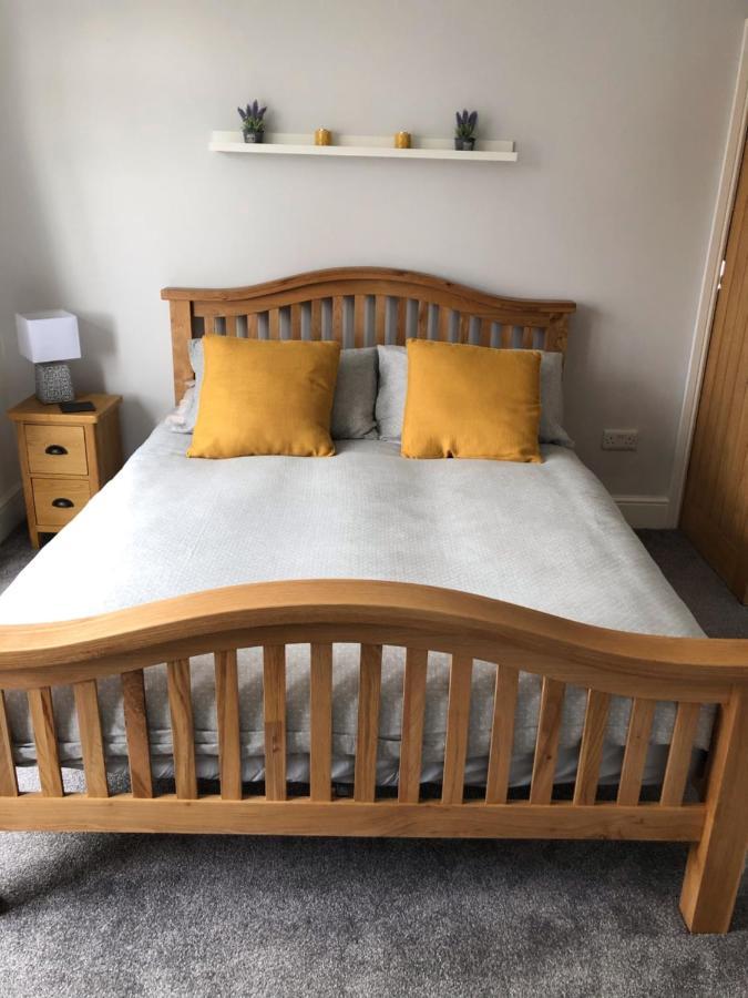 Вилла Acacia Breezes - Delightful Scarborough Semi Экстерьер фото